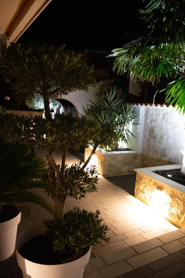 Apartments Villa Jelena Vodice Luaran gambar